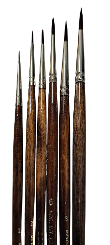 A set of round detail brushes with long handles, made of superelastic synthetic brown hair, displayed side by side.